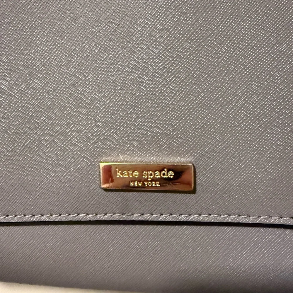 Kate Spade Light Gray Crossbody Bag - Picture 3 of 16